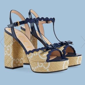 Gucci raffia platforms 💙💙💙